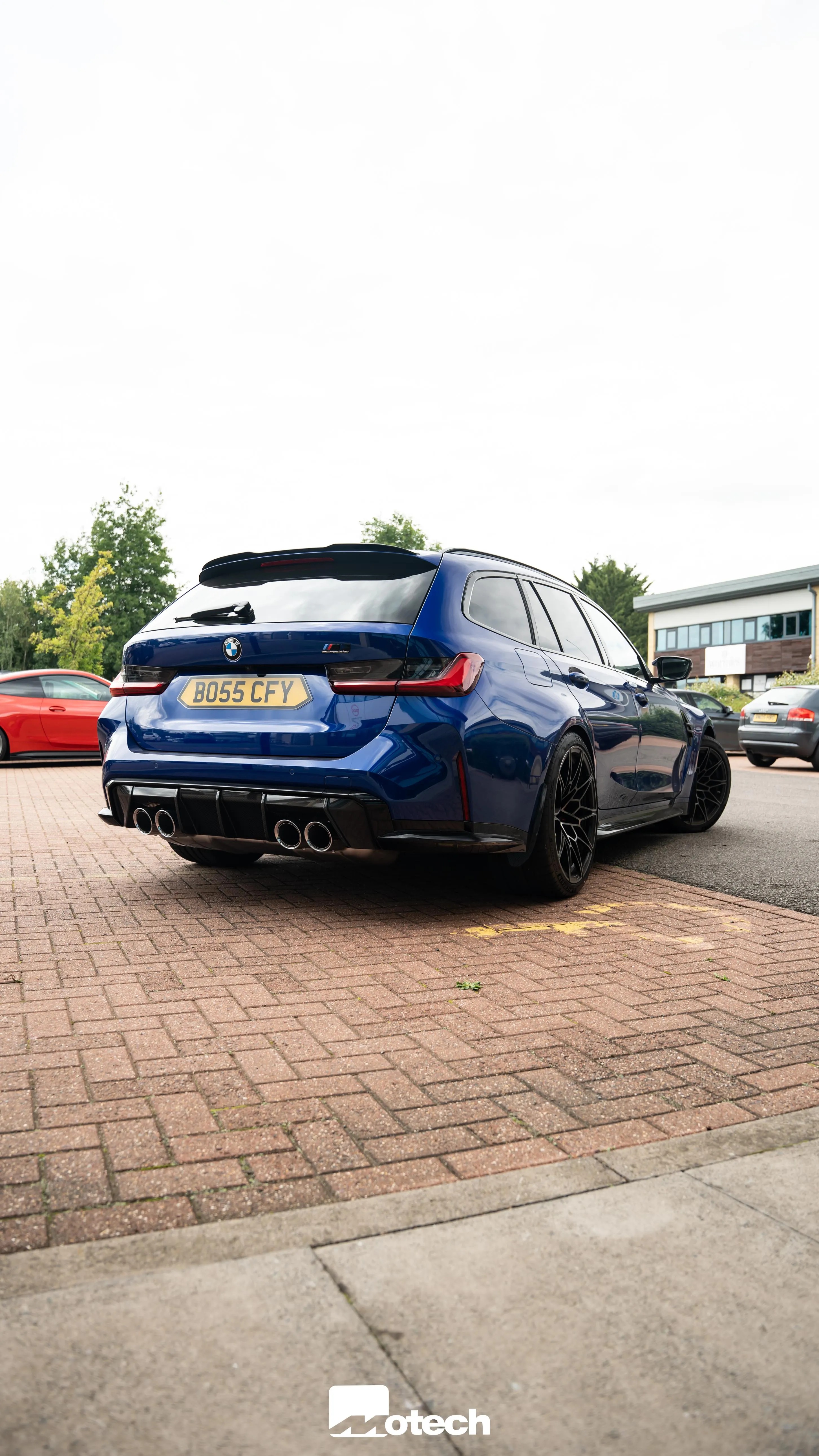 BMW M3 Competition G80 / G81 AP carbon fibre arch guards