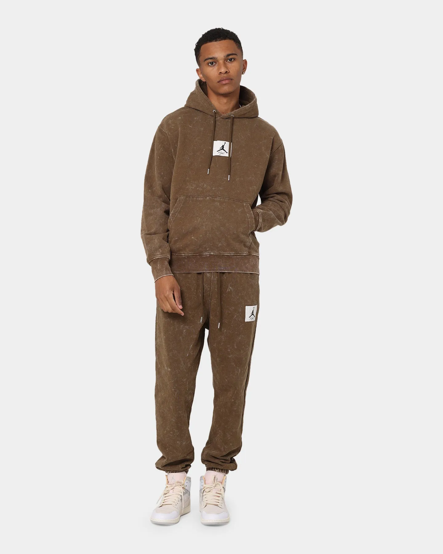 Jordan Essential Statement Washed Fleece Pants Light Olive