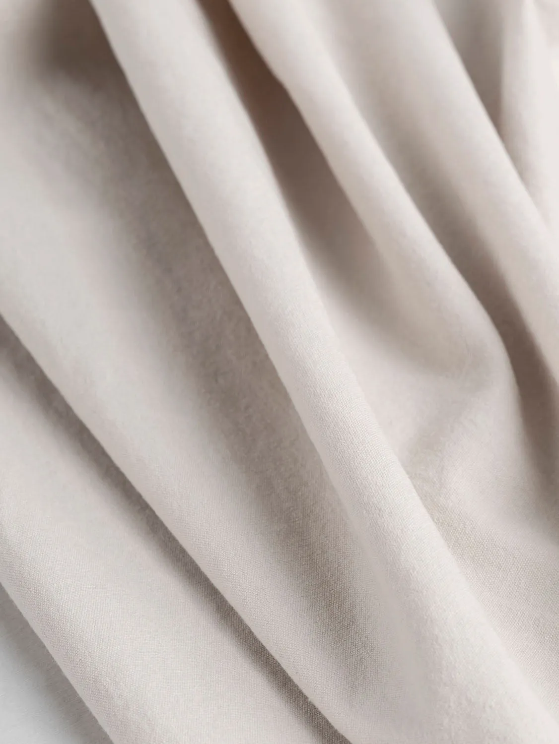 Substantial Organic Cotton Broadcloth - Ivory - Swatch